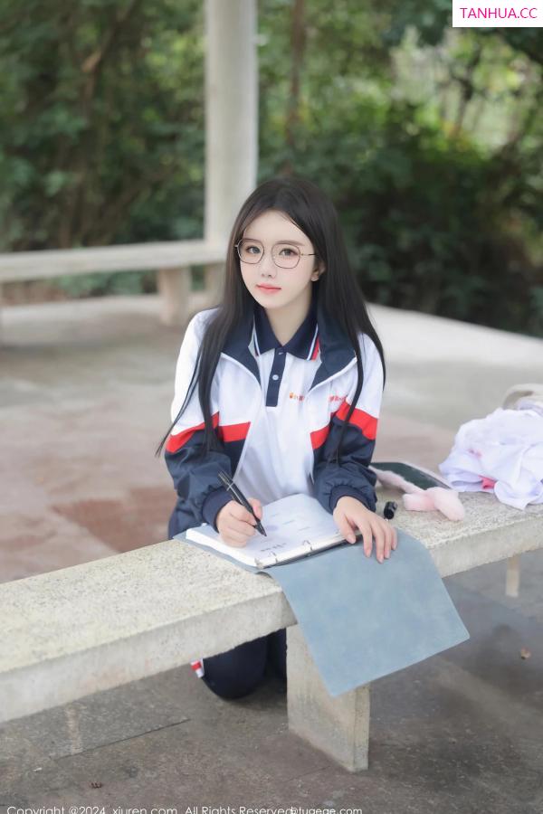   [XiuRen]高清写真图 2024.04.02 No.8335 小薯条nienie 美臀性感第73张图片